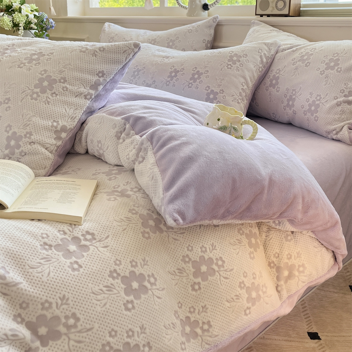 91家纺网 家纺一手货源 找家纺 （总）梦幻之城 2025新款雕花绒牛奶绒系列四件套-花琦