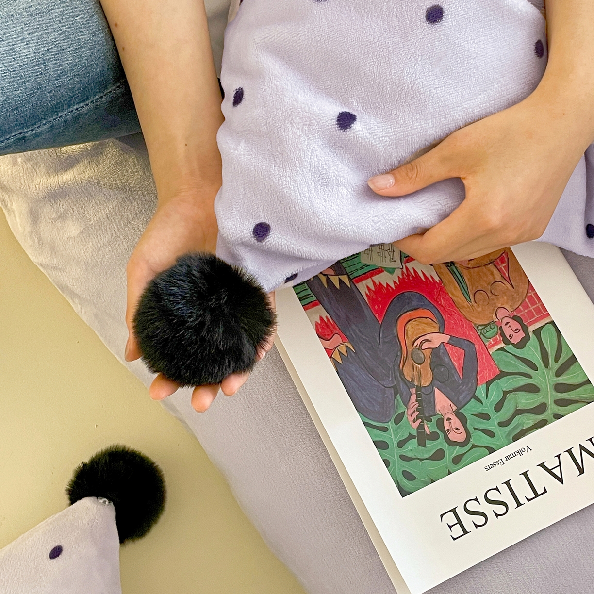 91家纺网 家纺一手货源 找家纺 丽涵家纺 2025秋冬新品混搭波点牛奶绒四件套-拍摄风格一 波点-紫色