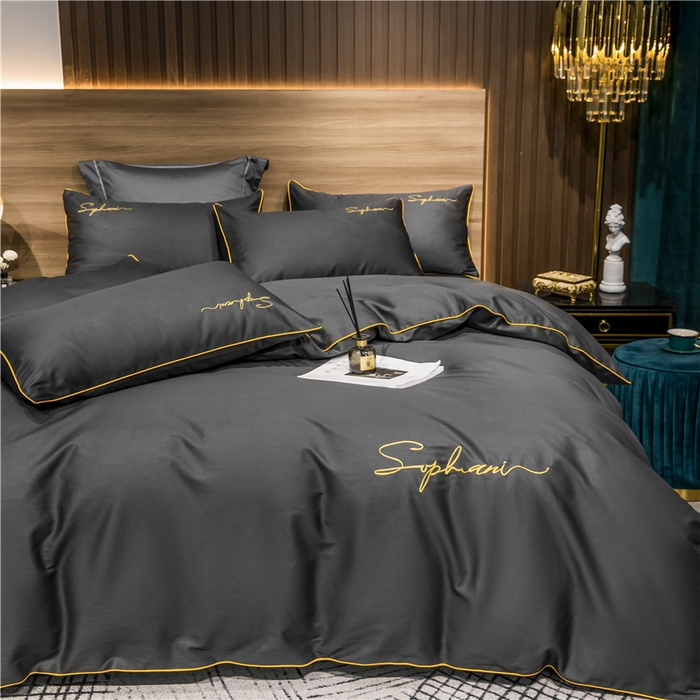 91家纺网 家纺一手货源 找家纺 小叮当家纺仓储工厂店 2025新款(热买家秀不断货)40s贡缎长绒棉纯棉字母款全棉四件套轻奢床上用品 绅士灰