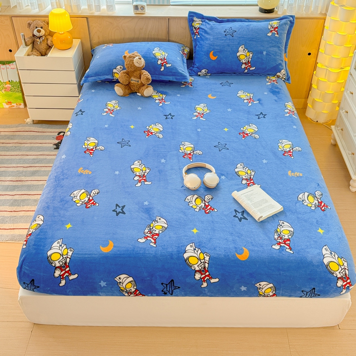 名兮-2025经典奥特曼-三丽鸥高克重印花牛奶绒床笠 艾斯