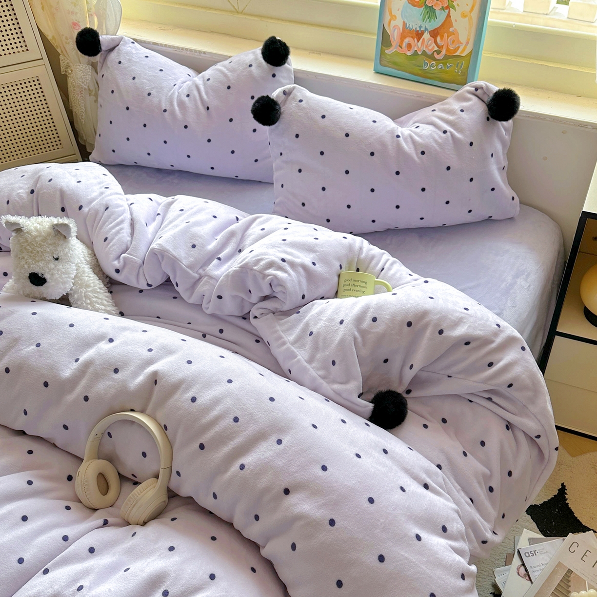 91家纺网 家纺一手货源 找家纺 丽涵家纺 2025秋冬新品混搭波点牛奶绒四件套三件套-拍摄风格二 波点-紫色