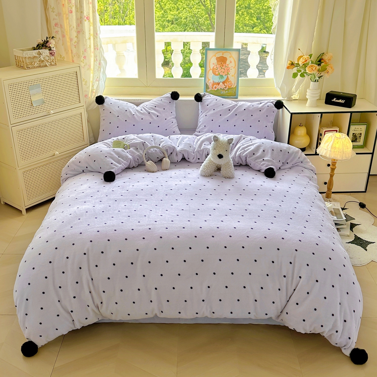 91家纺网 家纺一手货源 找家纺 丽涵家纺 2025秋冬新品混搭波点牛奶绒四件套三件套-拍摄风格二 波点-紫色