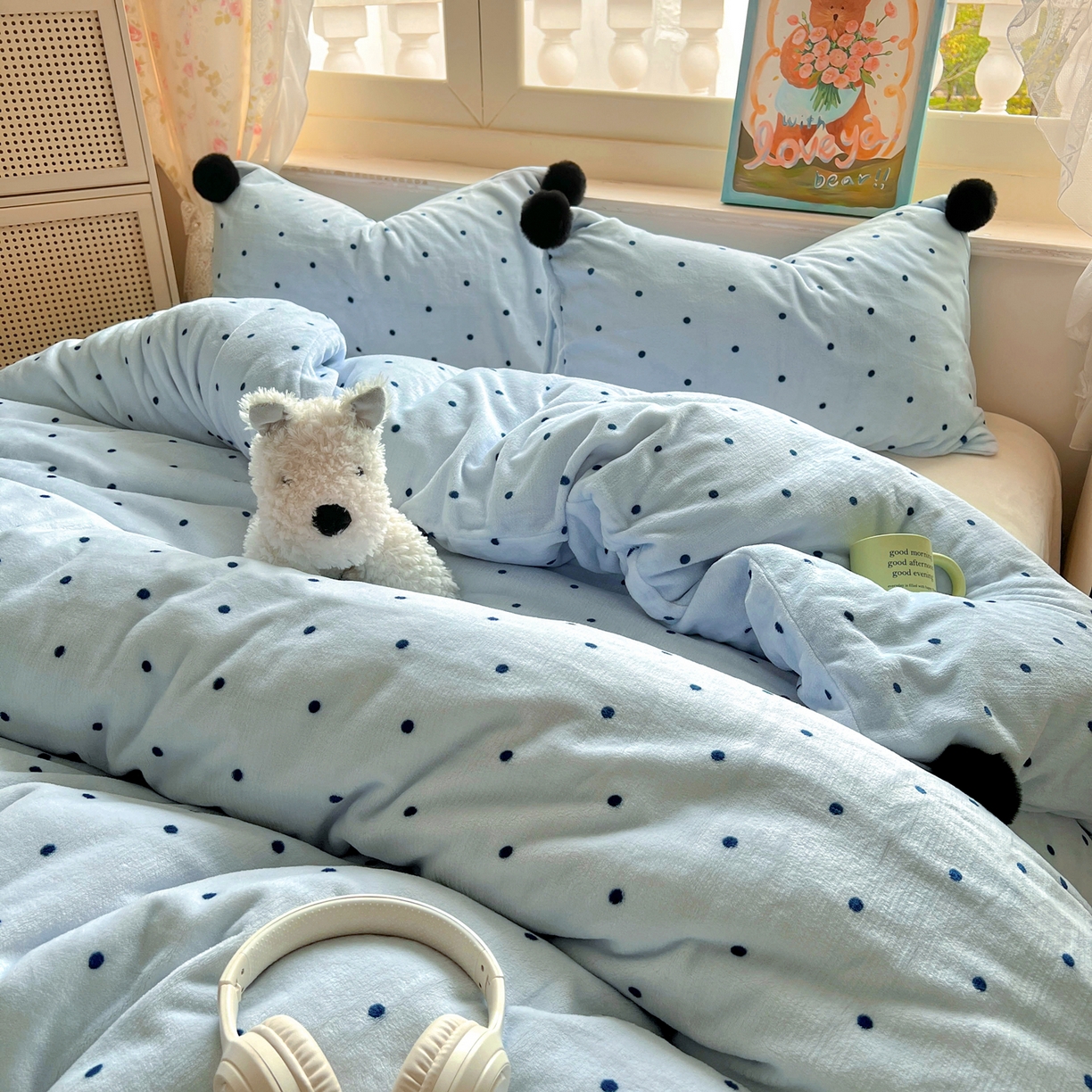 91家纺网 家纺一手货源 找家纺 丽涵家纺 2025秋冬新品混搭波点牛奶绒四件套三件套-拍摄风格二 波点-蓝色