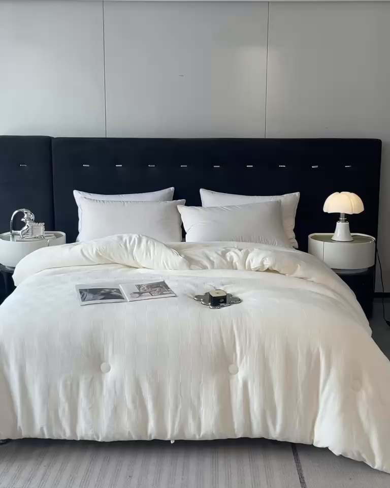 91家纺网 家纺一手货源 找家纺 一加一 2025新款A类全棉原棉提花大豆被被子被芯 棋盘格-米白