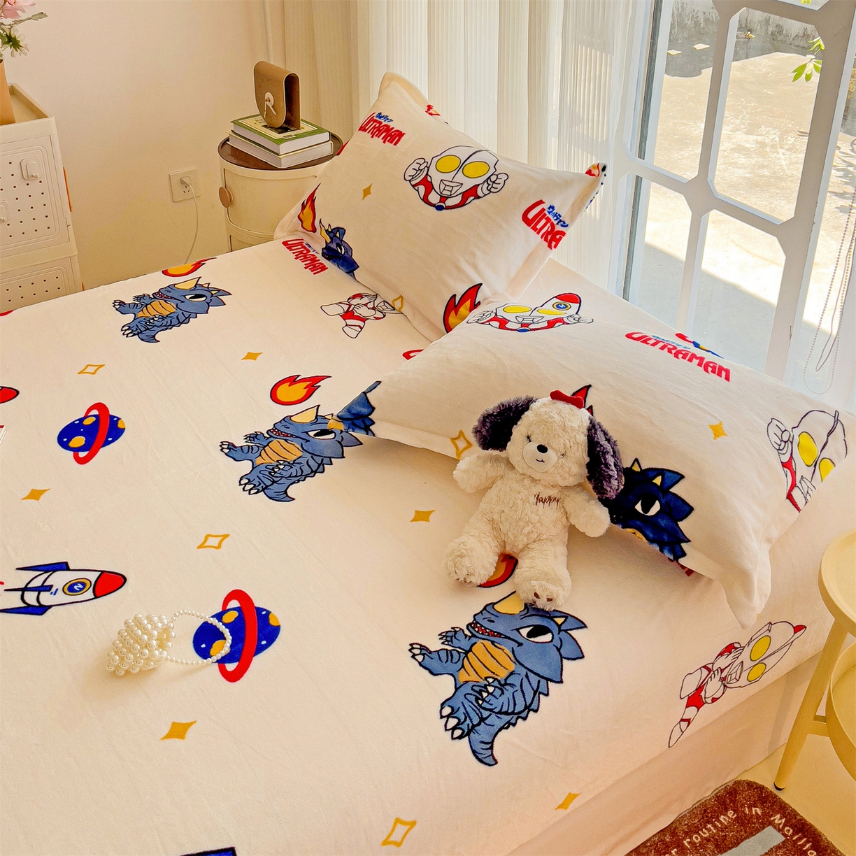 91家纺网 家纺一手货源 找家纺 名兮-2025经典奥特曼-三丽鸥高克重印花牛奶绒床笠 奥特超人