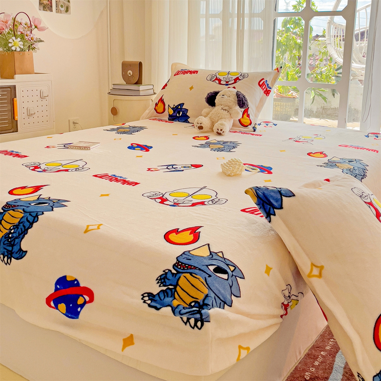 91家纺网 家纺一手货源 找家纺 名兮-2025经典奥特曼-三丽鸥高克重印花牛奶绒床笠 奥特超人