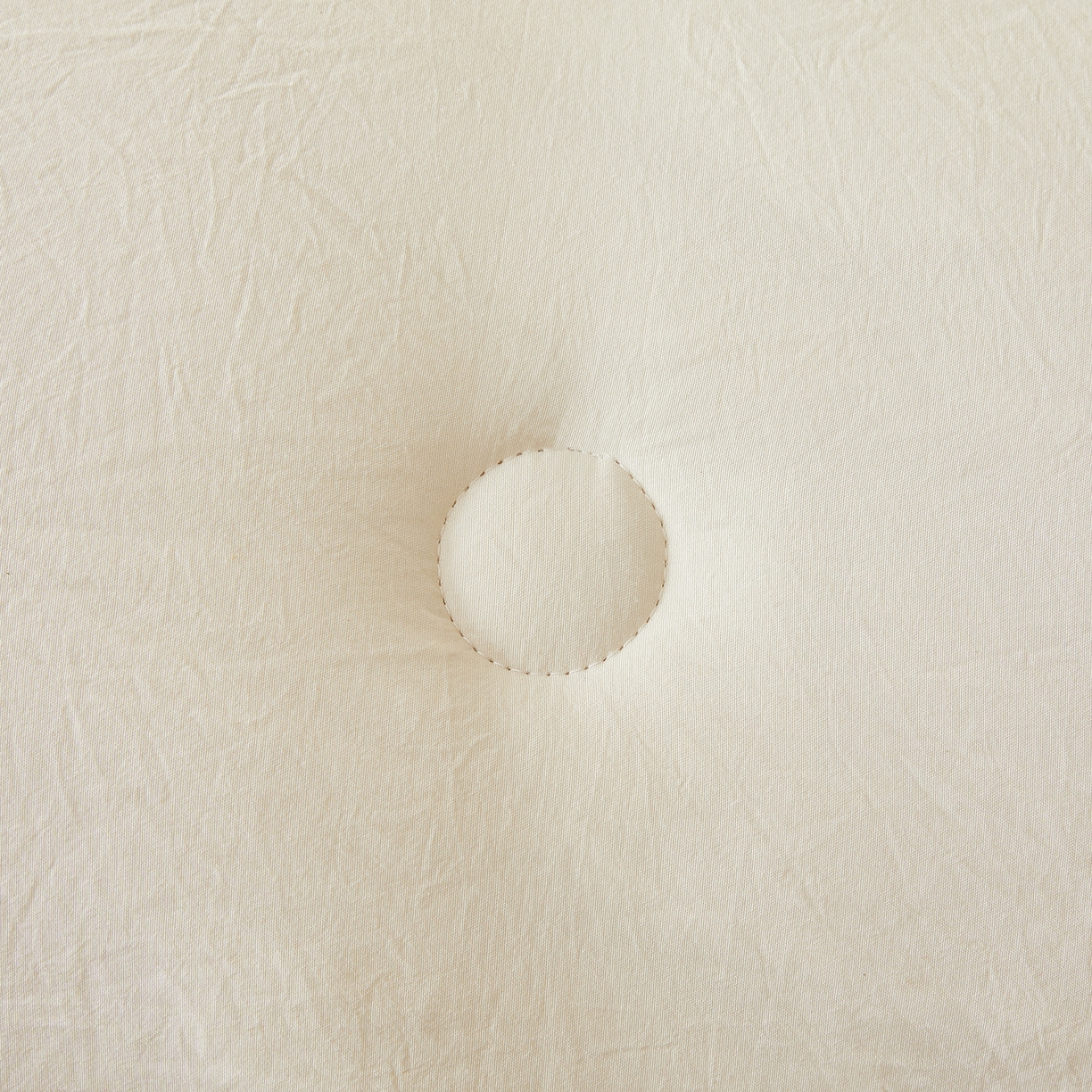 91家纺网 家纺一手货源 找家纺 逸居家纺 2025新款A类立体新疆棉花被子被芯 立体棉花被 奶昔白