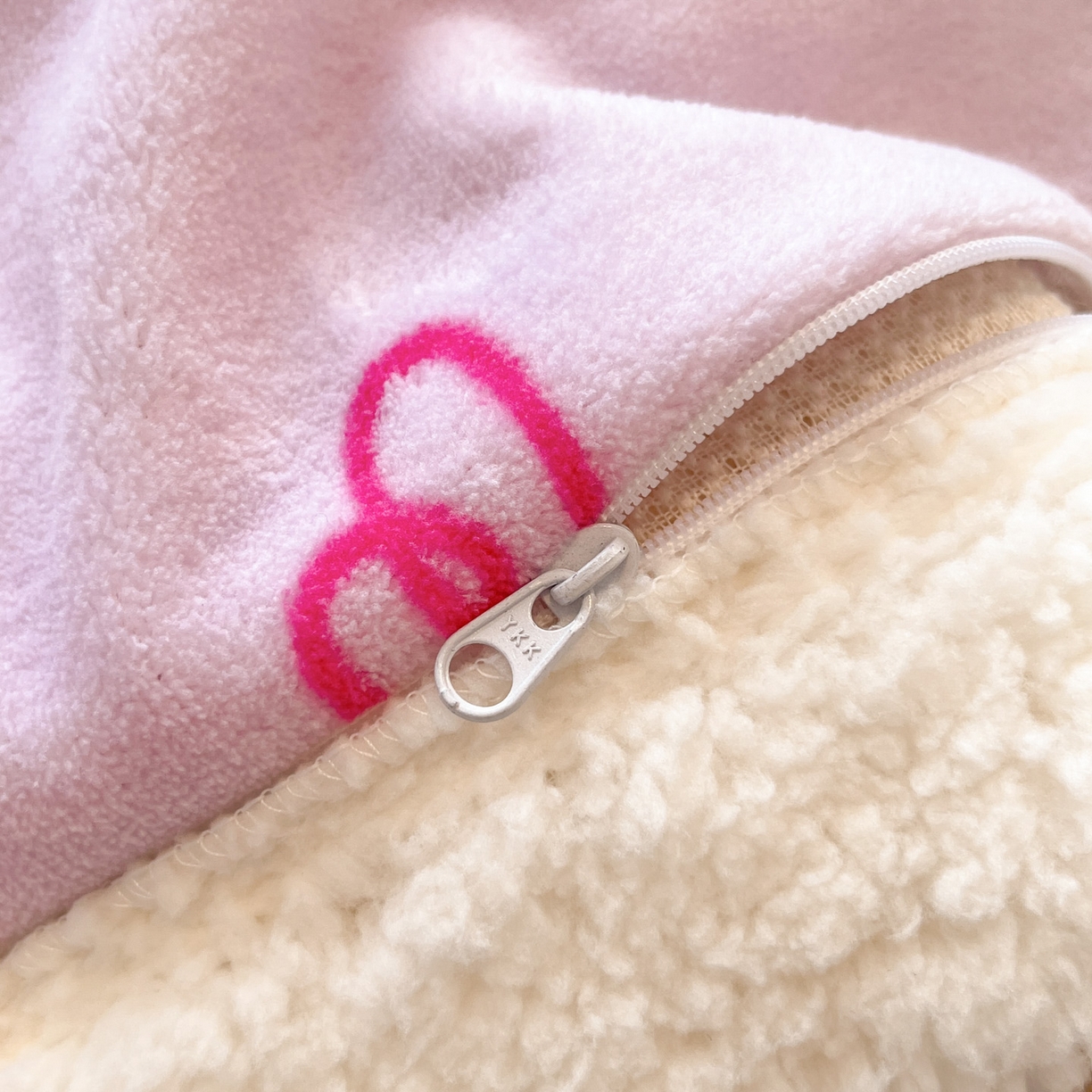 91家纺网 家纺一手货源 找家纺 （总）暮思家居 2025新款三丽鸥正版授权少女可爱卡通加厚牛奶绒羊羔绒毛毯多功能四季毛毯四件套