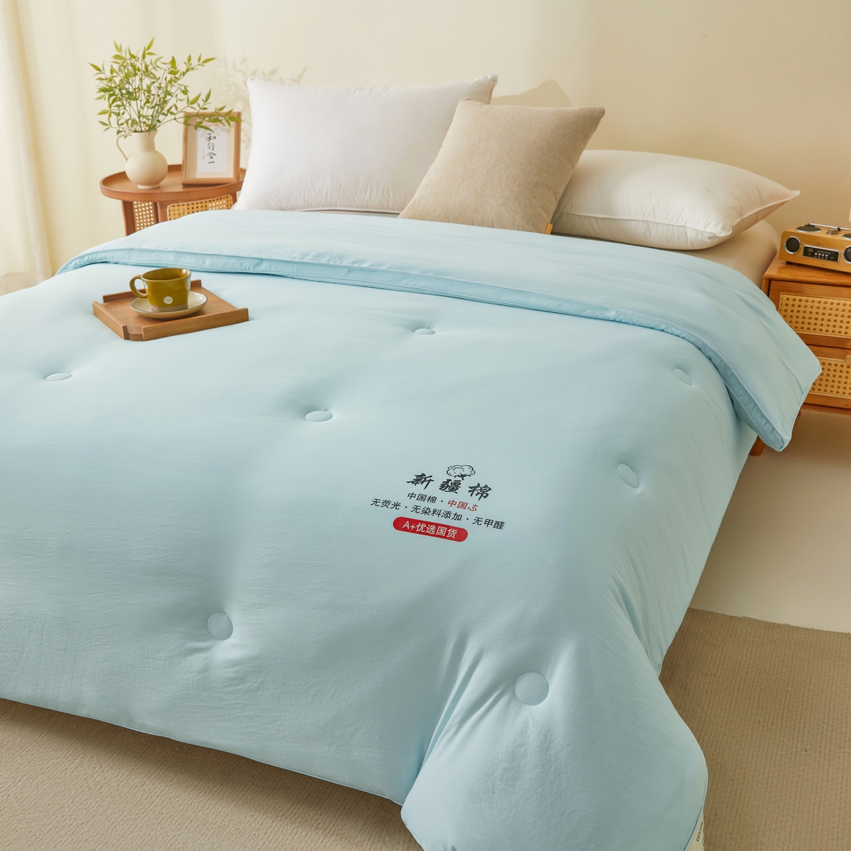 91家纺网 家纺一手货源 找家纺 逸居家纺 2025新款A类立体新疆棉花被子被芯 立体棉花被 纯净蓝