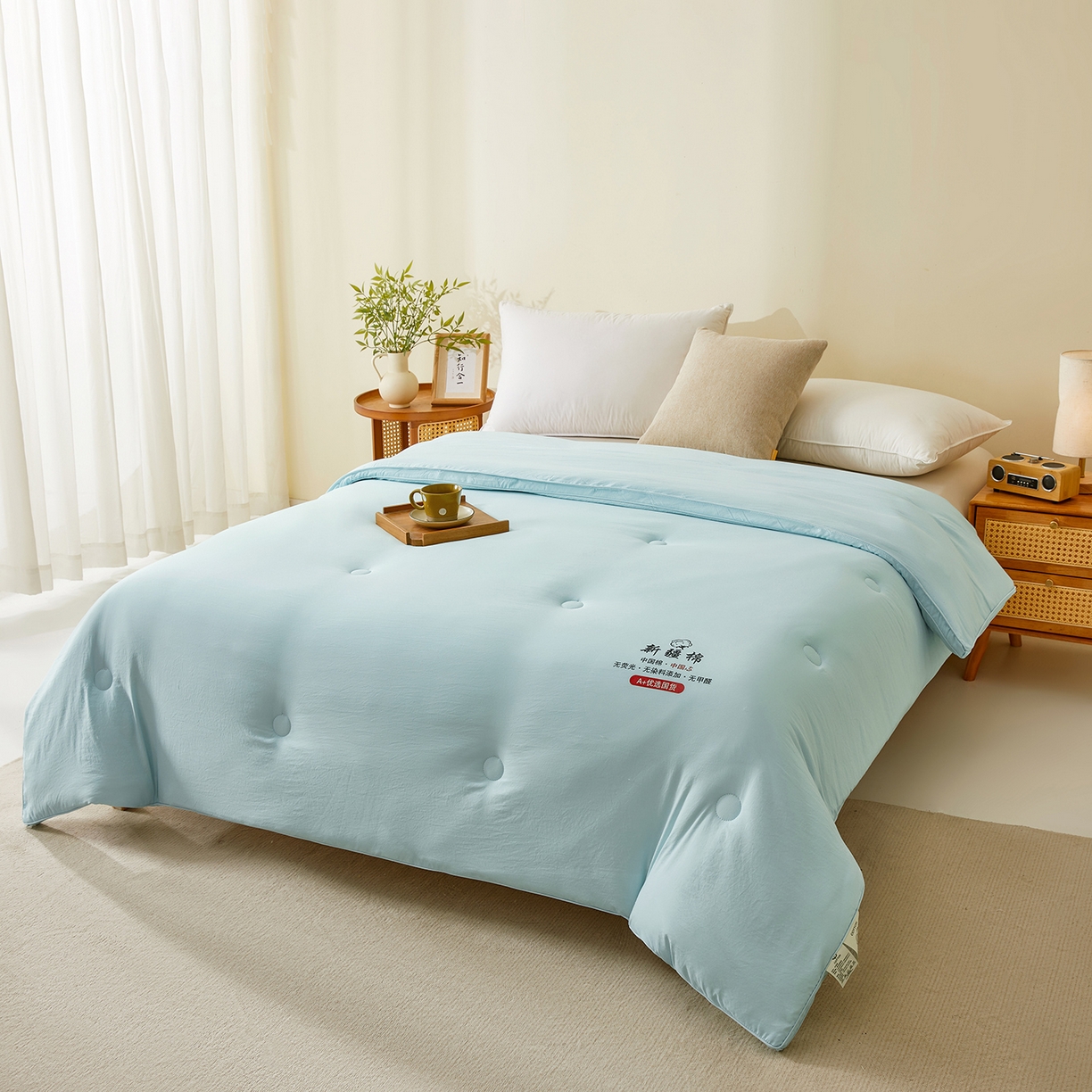 91家纺网 家纺一手货源 找家纺 逸居家纺 2025新款A类立体新疆棉花被子被芯 立体棉花被 纯净蓝