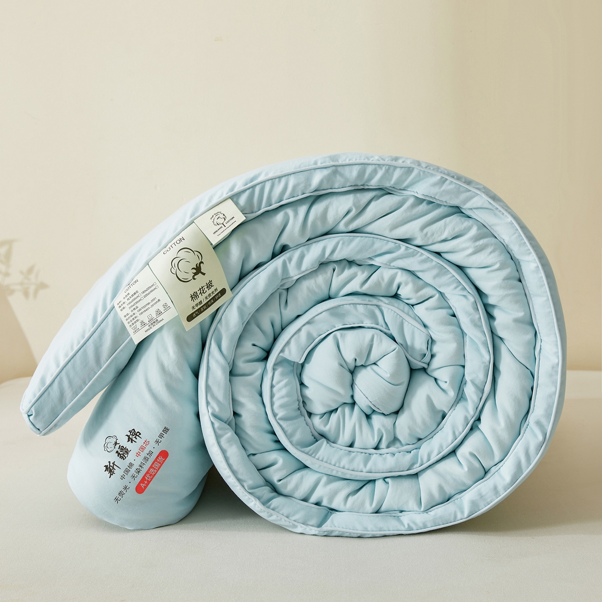 91家纺网 家纺一手货源 找家纺 逸居家纺 2025新款A类立体新疆棉花被子被芯 立体棉花被 纯净蓝