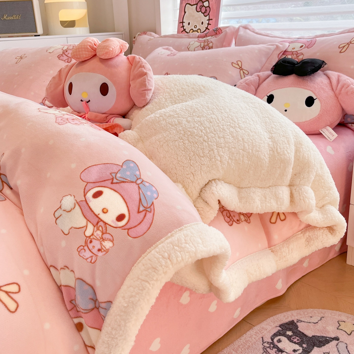 91家纺网 家纺一手货源 找家纺 （总）暮思家居 2025新款三丽鸥正版授权少女可爱卡通加厚牛奶绒羊羔绒毛毯多功能四季毛毯四件套