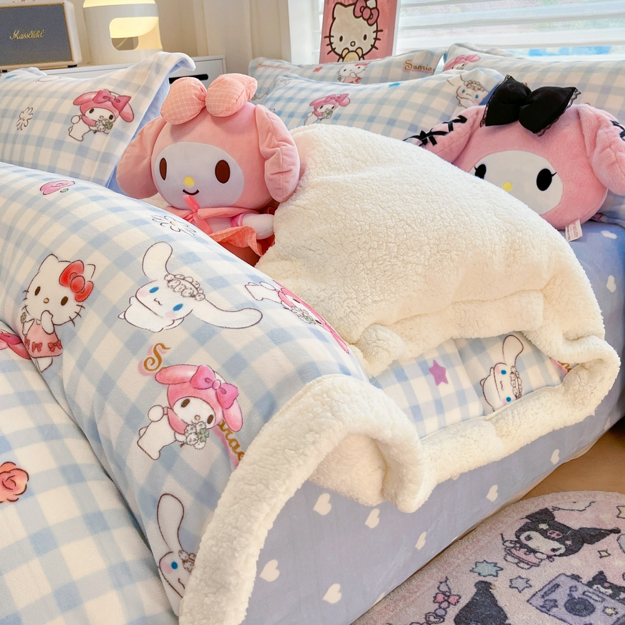 91家纺网 家纺一手货源 找家纺 （总）暮思家居 2025新款三丽鸥正版授权少女可爱卡通加厚牛奶绒羊羔绒毛毯多功能四季毛毯四件套