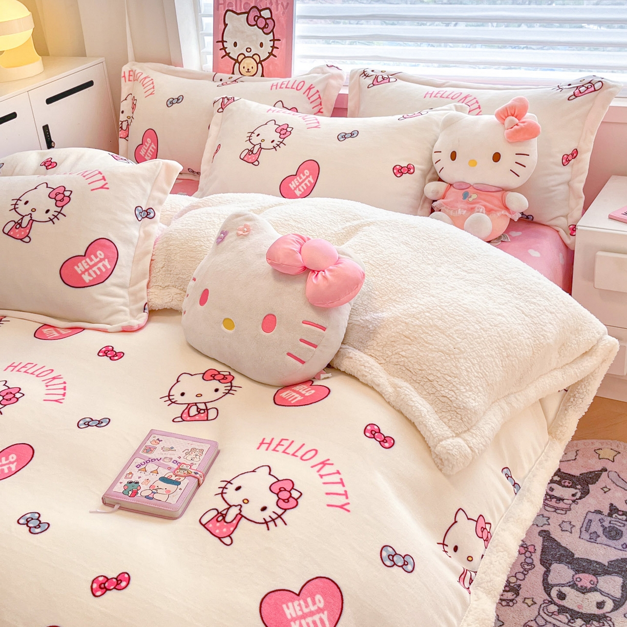 91家纺网 家纺一手货源 找家纺 暮思家居 2025新款三丽鸥正版授权少女可爱卡通加厚牛奶绒羊羔绒毛毯多功能四季毛毯四件套 羊羔绒-蝴蝶结KT