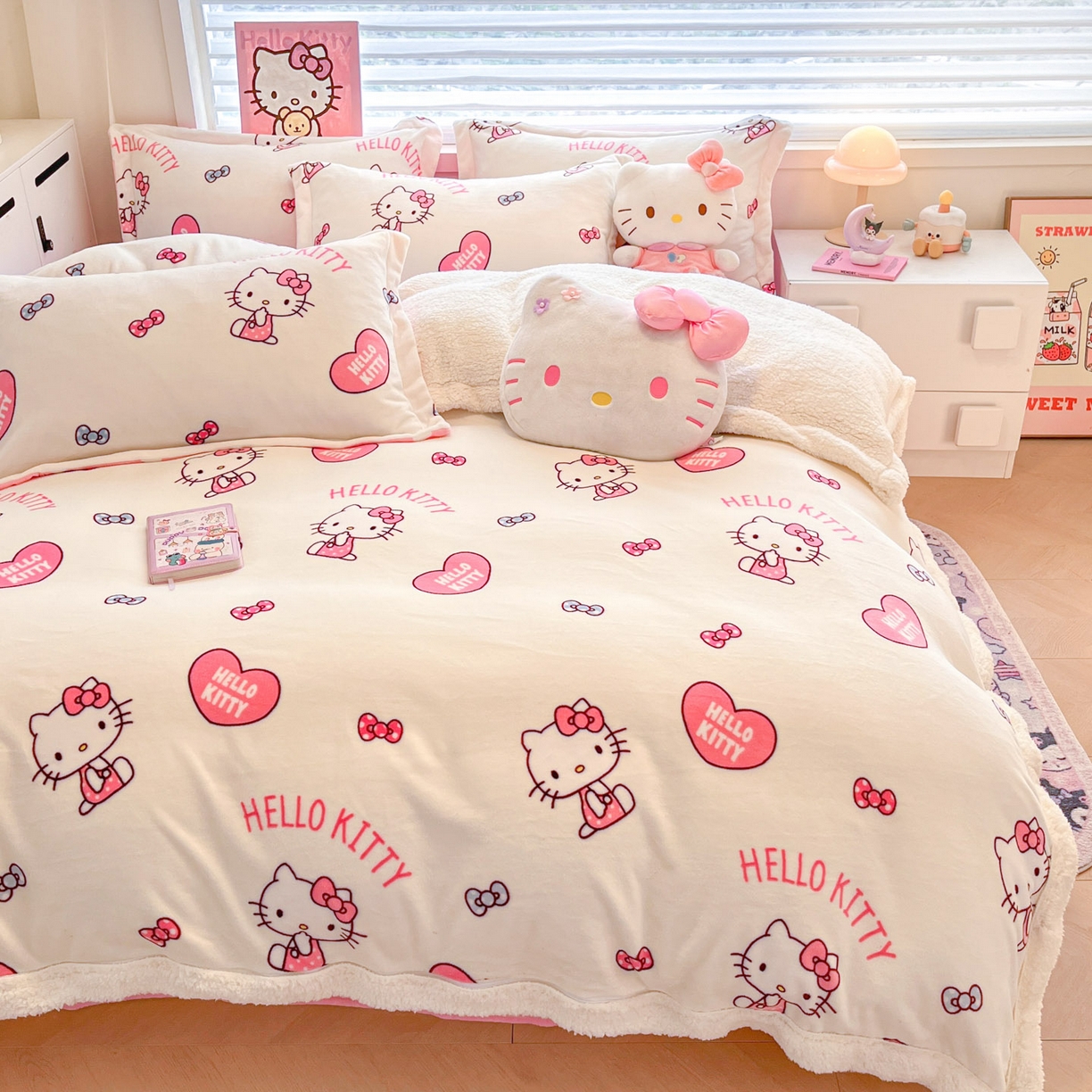 91家纺网 家纺一手货源 找家纺 暮思家居 2025新款三丽鸥正版授权少女可爱卡通加厚牛奶绒羊羔绒毛毯多功能四季毛毯四件套 羊羔绒-蝴蝶结KT