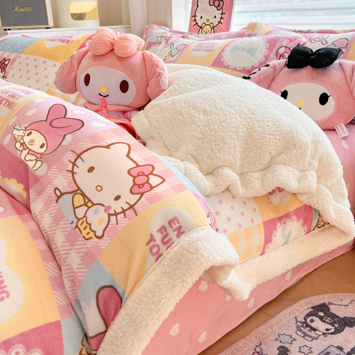 暮思家居 2025新款三丽鸥正版授权少女可爱卡通加厚牛奶绒羊羔绒毛毯多功能四季毛毯四件套 羊羔绒-KT美乐蒂