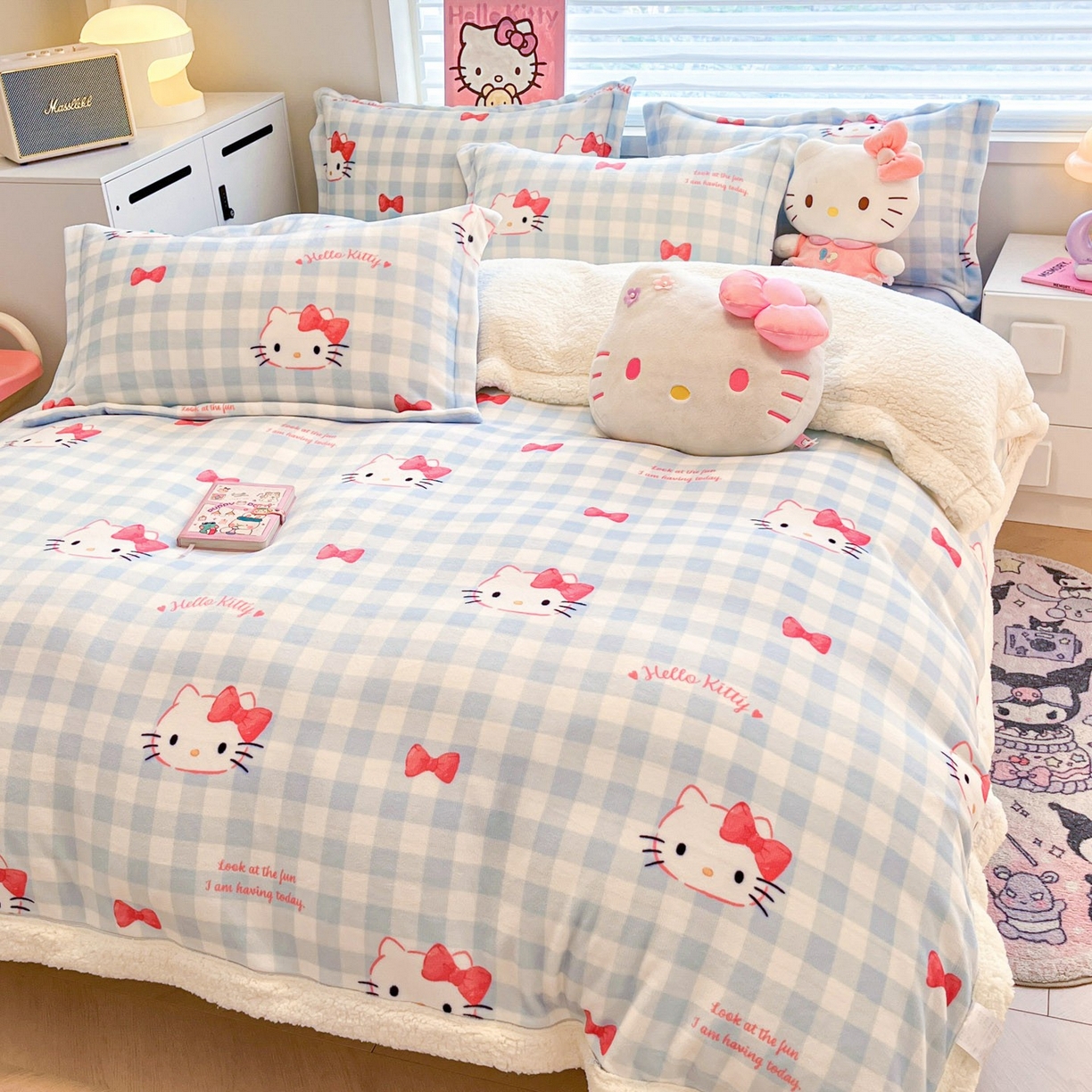 91家纺网 家纺一手货源 找家纺 暮思家居 2025新款三丽鸥正版授权少女可爱卡通加厚牛奶绒羊羔绒毛毯多功能四季毛毯四件套 羊羔绒-乖巧KT