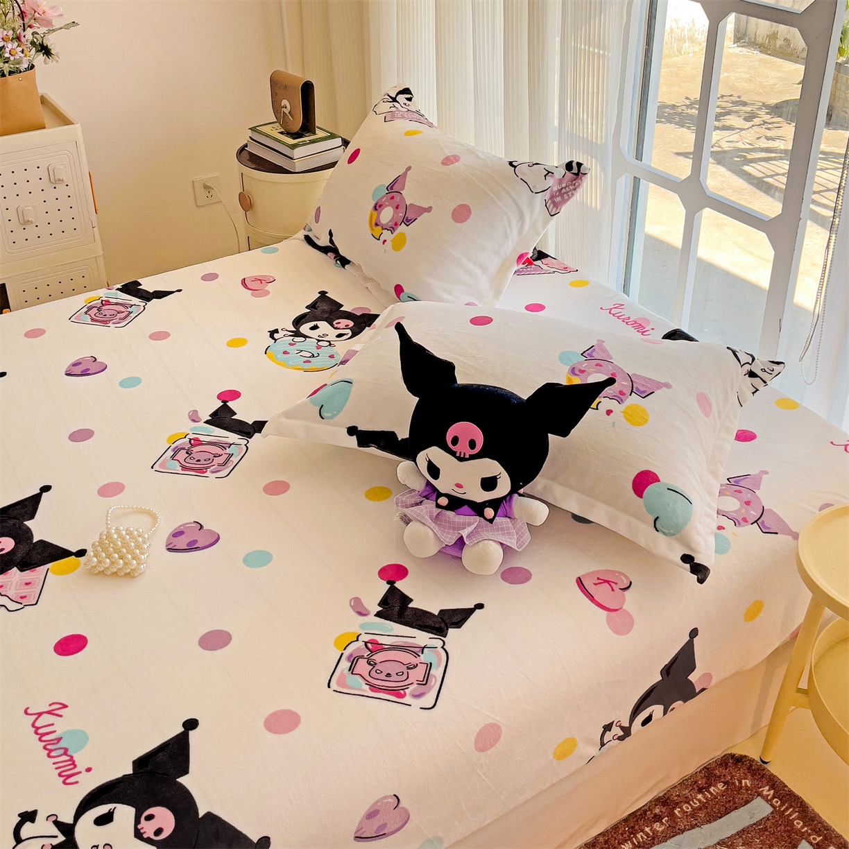 91家纺网 家纺一手货源 找家纺 名兮-2025经典奥特曼-三丽鸥高克重印花牛奶绒床笠 多彩库洛米