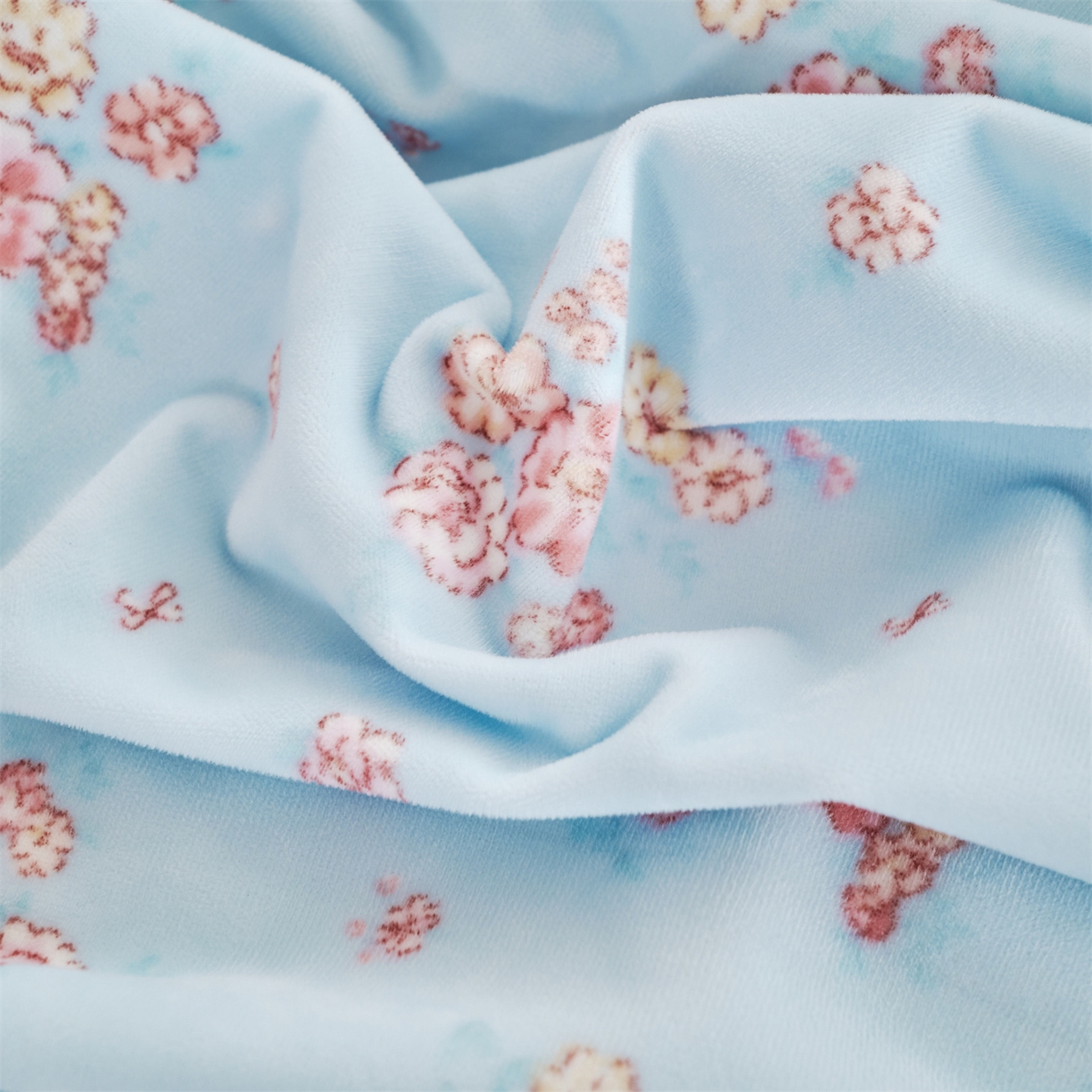 91家纺网 家纺一手货源 找家纺 喜四方 2025新款超细旦婴儿宝宝绒印花四件套 花怡梦-兰