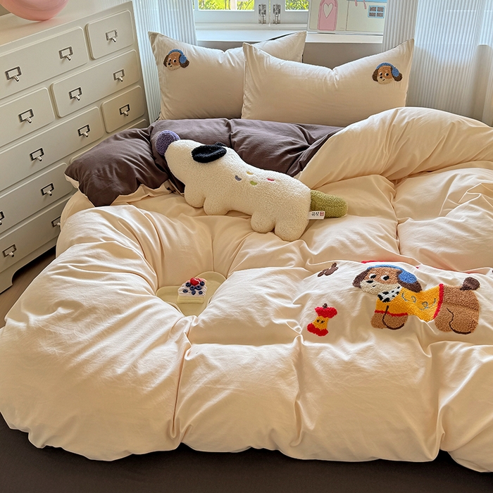 91家纺网 家纺一手货源 找家纺 沃朴家居 2025新款萌趣水洗棉毛巾绣四件套 腊肠音乐狗