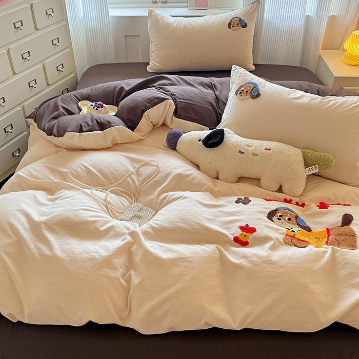 91家纺网 家纺一手货源 找家纺 沃朴家居 2025新款萌趣水洗棉毛巾绣四件套 腊肠音乐狗