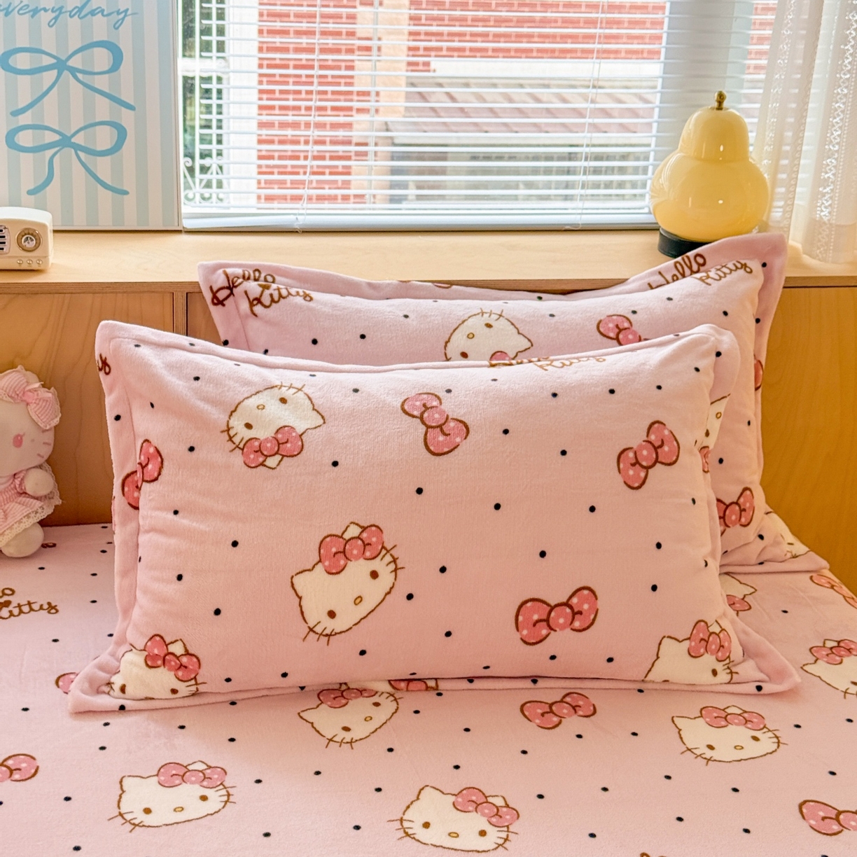 91家纺网 家纺一手货源 找家纺 名兮-2025经典奥特曼-三丽鸥高克重印花牛奶绒床笠 美美kt