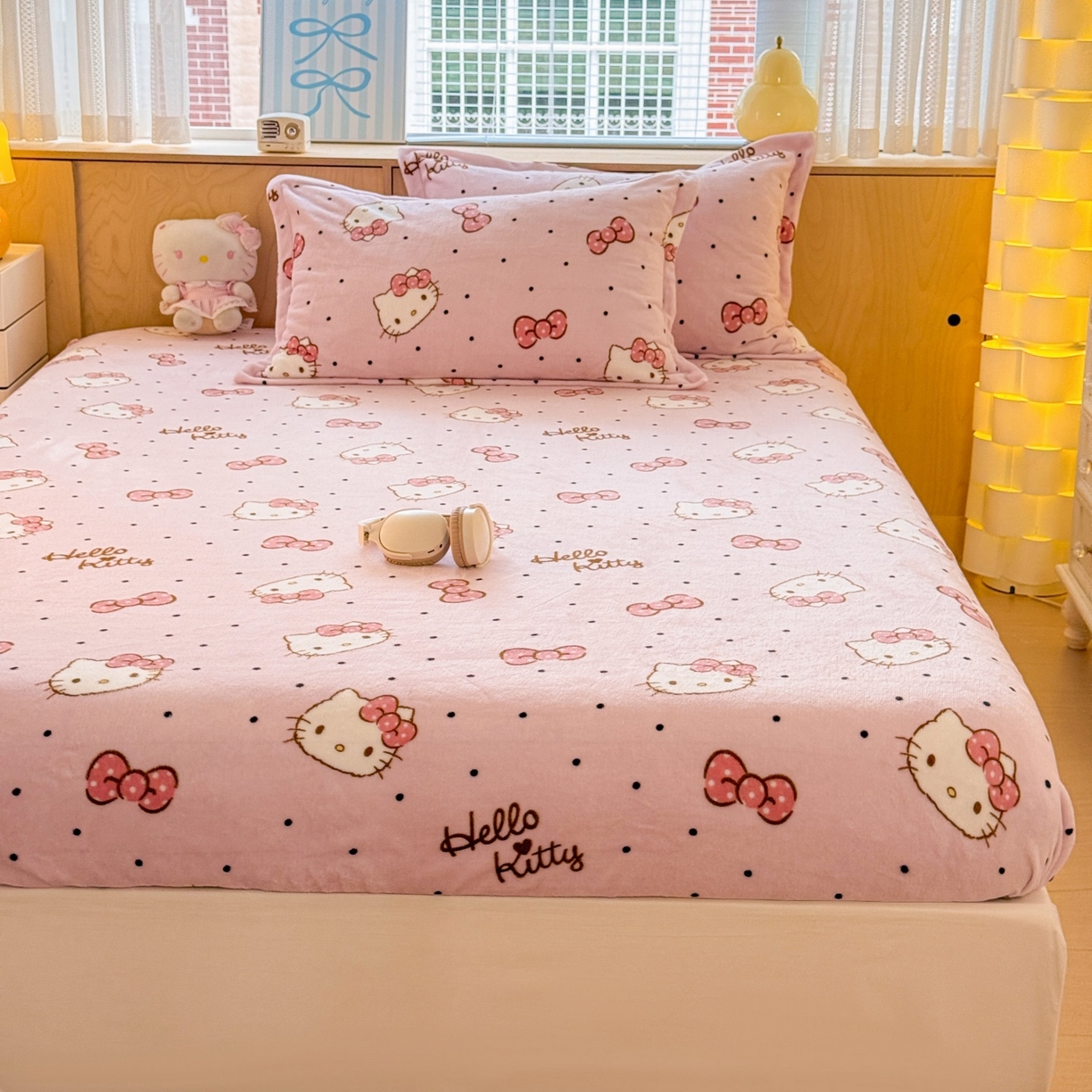 91家纺网 家纺一手货源 找家纺 名兮-2025经典奥特曼-三丽鸥高克重印花牛奶绒床笠 美美kt