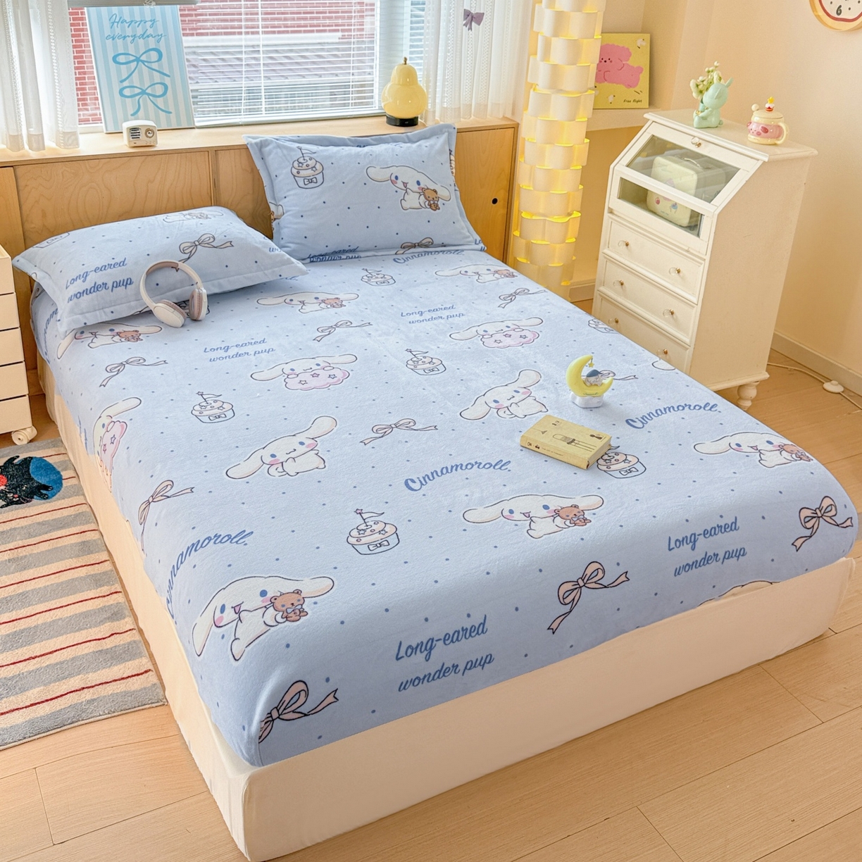 91家纺网 家纺一手货源 找家纺 名兮-2025经典奥特曼-三丽鸥高克重印花牛奶绒床笠 甜品大耳狗