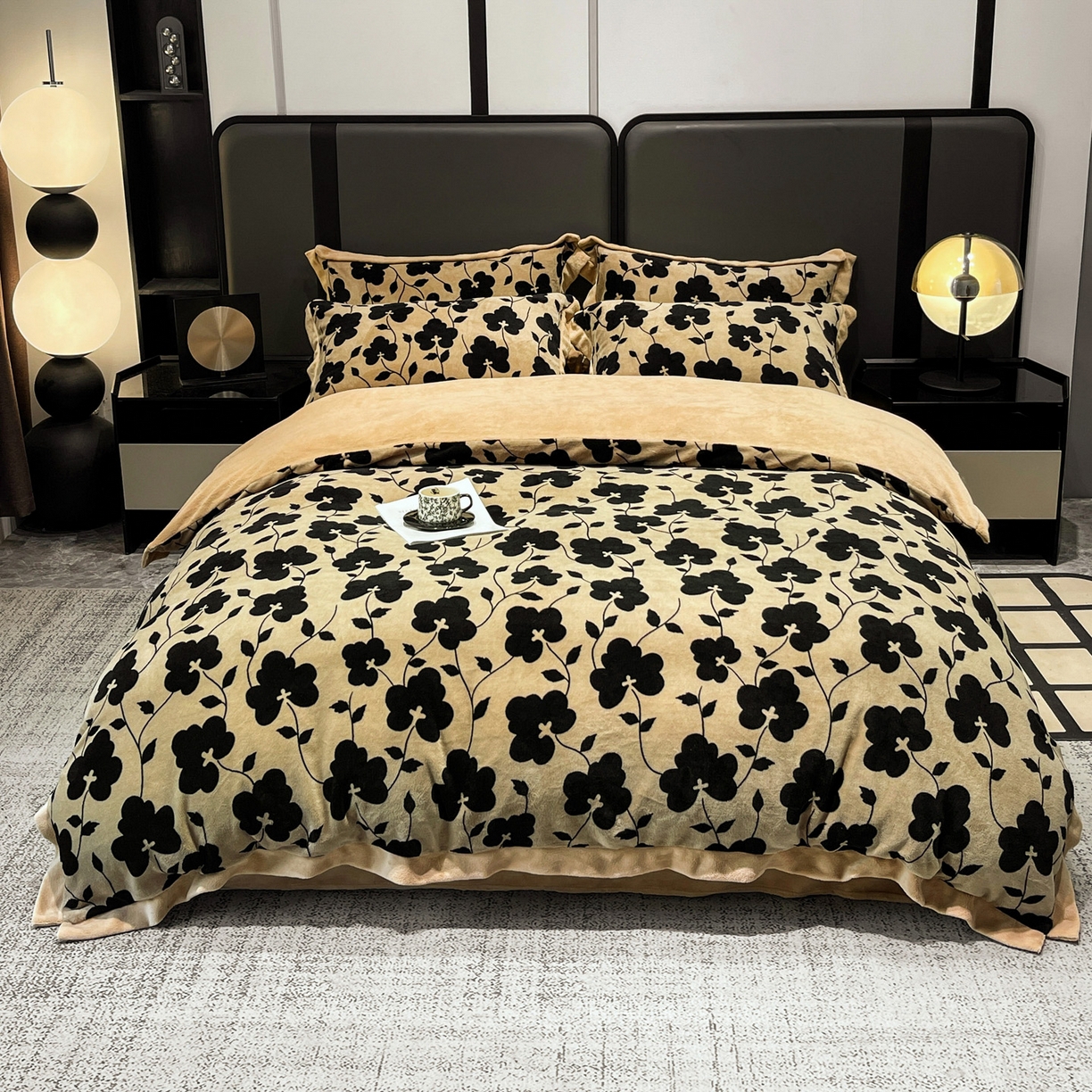 91家纺网 家纺一手货源 找家纺 美洲琳 2025新款高克重牛奶绒印花四件套 黑金花影