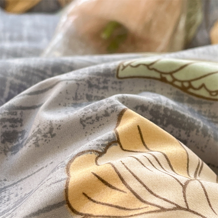 91家纺网 家纺一手货源 找家纺 云家 2025新款豆豆绒被子被芯夏凉被空调被四季被 花开富贵