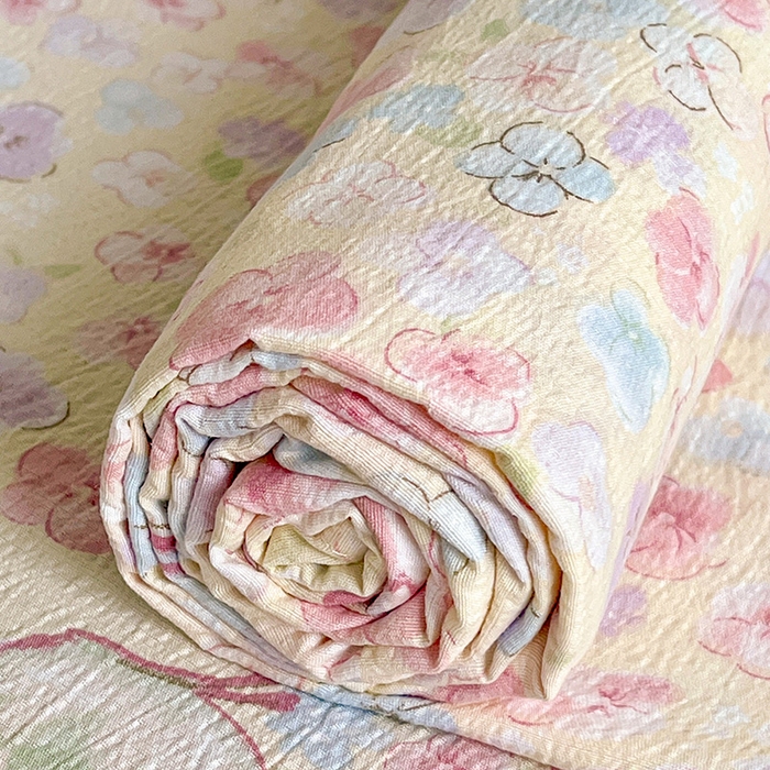 91家纺网 家纺一手货源 找家纺 逸林家纺《原希尔顿逸林》 2025新款皱皱纱枕套镂空花边单品枕套 繁花蝶影