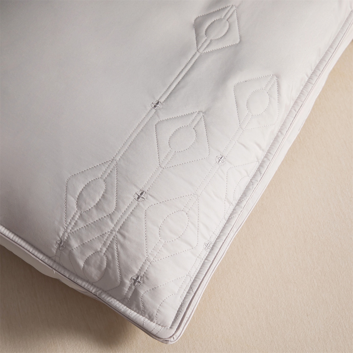 91家纺网 家纺一手货源 找家纺 麦肯锡 2025新款3F净眠枕 枕头枕芯 灰色