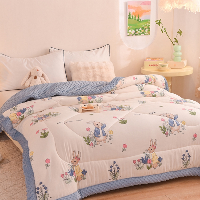 91家纺网 家纺一手货源 找家纺 云家 2025新款豆豆绒被子被芯夏凉被空调被四季被 花园兔兔