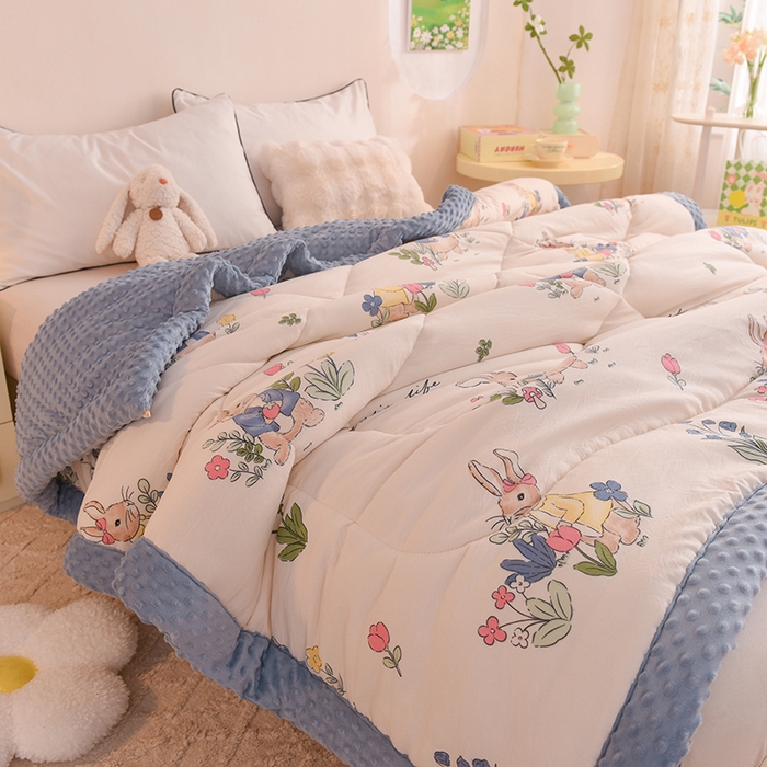 91家纺网 家纺一手货源 找家纺 云家 2025新款豆豆绒被子被芯夏凉被空调被四季被 花园兔兔