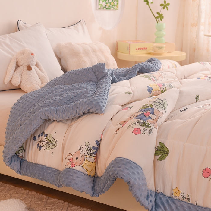 91家纺网 家纺一手货源 找家纺 云家 2025新款豆豆绒被子被芯夏凉被空调被四季被 花园兔兔