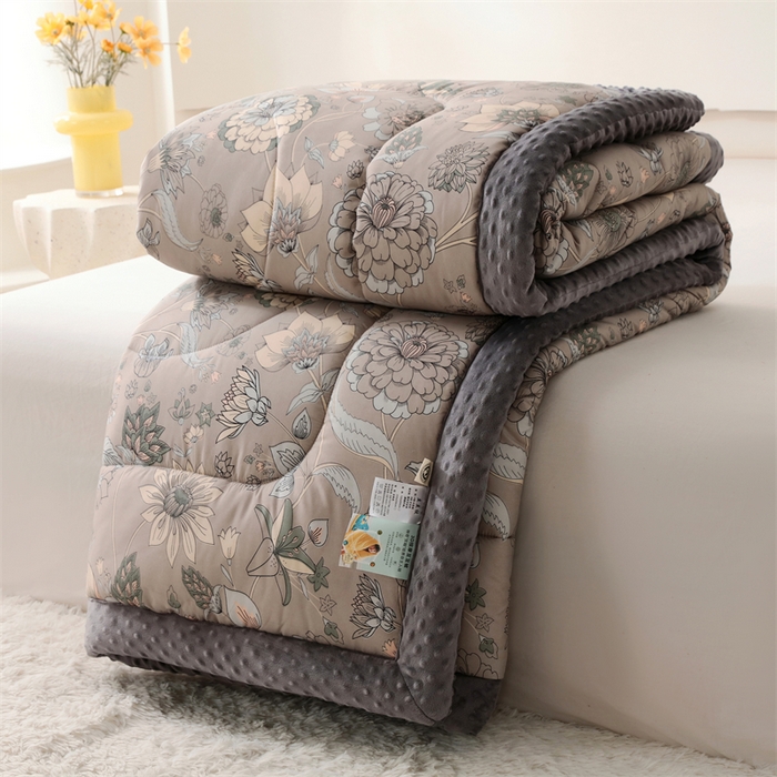 91家纺网 家纺一手货源 找家纺 （总）云家 2025新款豆豆绒被子被芯夏凉被空调被四季被