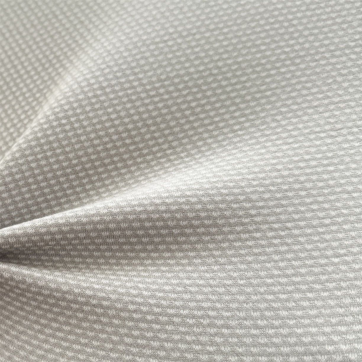 91家纺网 家纺一手货源 找家纺 麦肯锡 2025新款暖绒手提熊猫猫肚枕 枕头枕芯 灰色