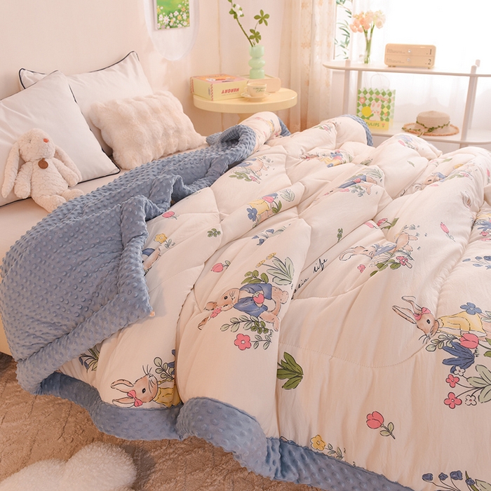 91家纺网 家纺一手货源 找家纺 云家 2025新款豆豆绒被子被芯夏凉被空调被四季被 花园兔兔