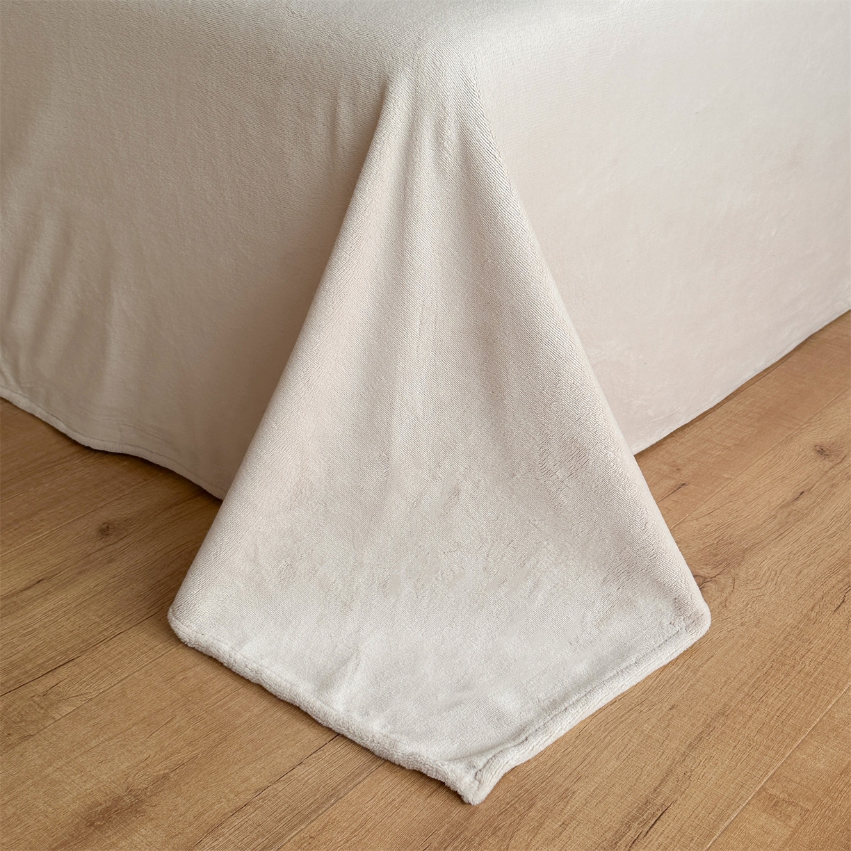 91家纺网 家纺一手货源 找家纺 （总）奥裕家纺 2025新款法式雪貂牛奶绒四件套