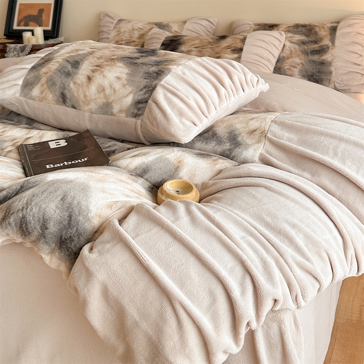 91家纺网 家纺一手货源 找家纺 （总）奥裕家纺 2025新款法式雪貂牛奶绒四件套