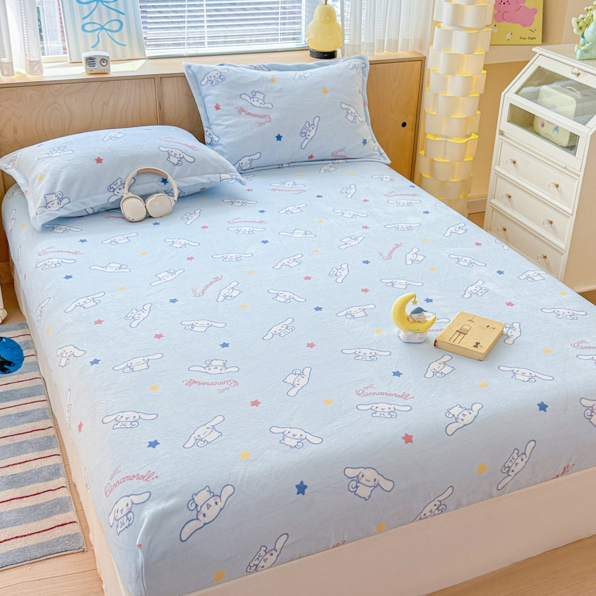 91家纺网 家纺一手货源 找家纺 名兮-2025经典奥特曼-三丽鸥高克重印花牛奶绒床笠 星星大耳狗