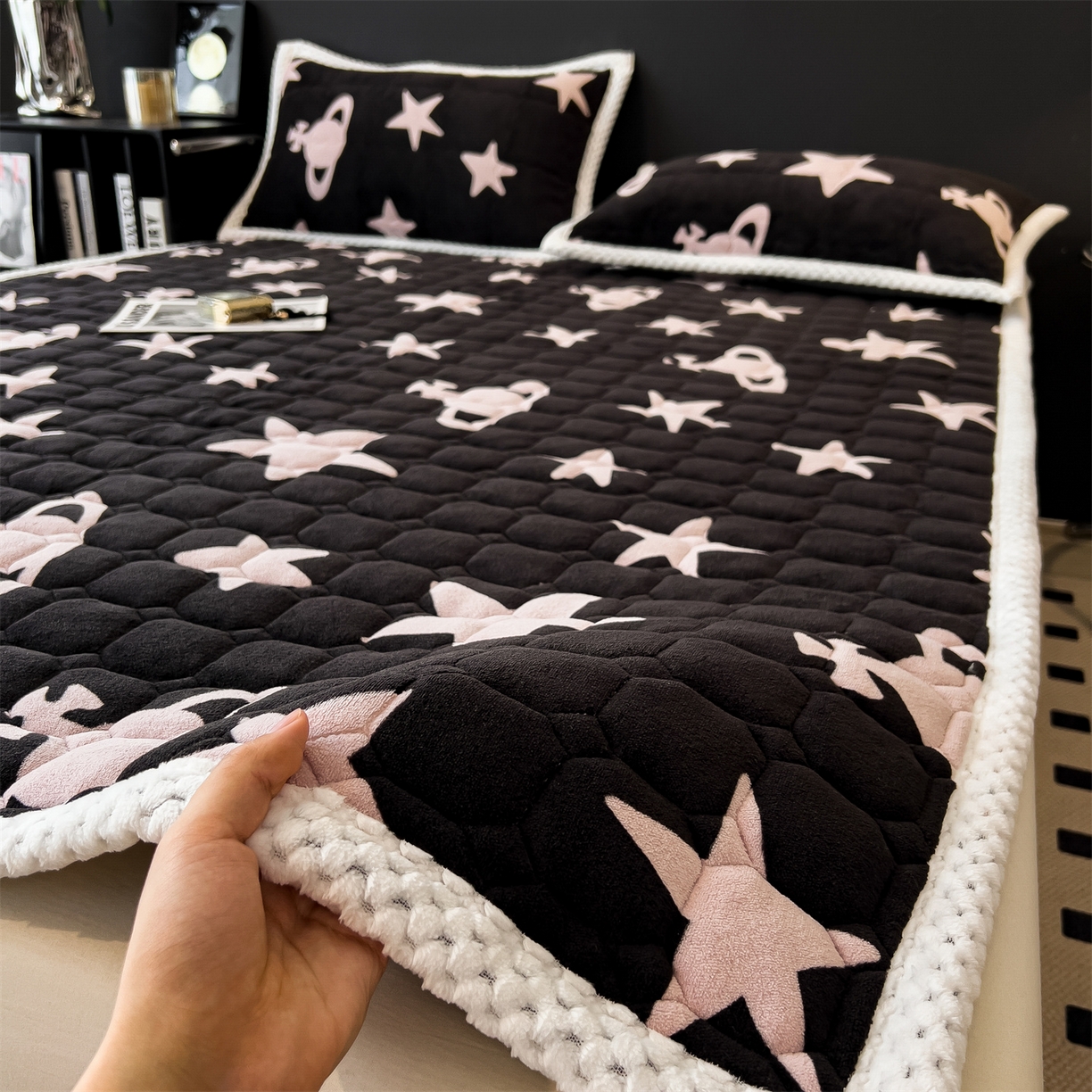 91家纺网 家纺一手货源 找家纺 （总）五月家纺 2025新款A类纯棉皱皱纱大豆被冬被春秋被 被子被芯（10%大豆纤维包检测）