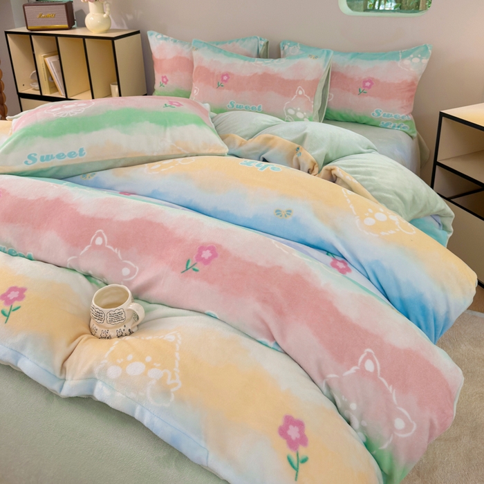 91家纺网 家纺一手货源 找家纺 （总）王朝国际 2025新款高克重牛奶绒印花四件套