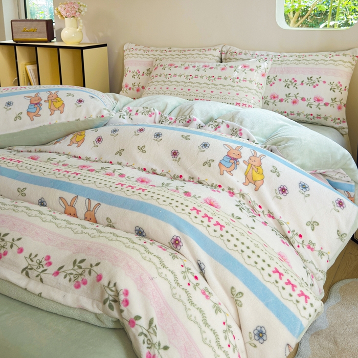 91家纺网 家纺一手货源 找家纺 （总）王朝国际 2025新款高克重牛奶绒印花四件套