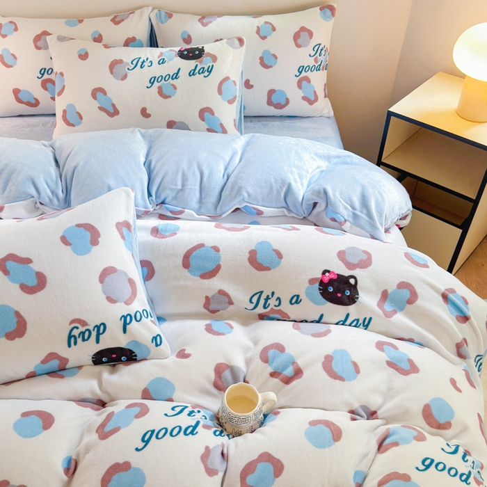 91家纺网 家纺一手货源 找家纺 王朝国际 2026新款高克重牛奶绒印花四件套 豹纹喵