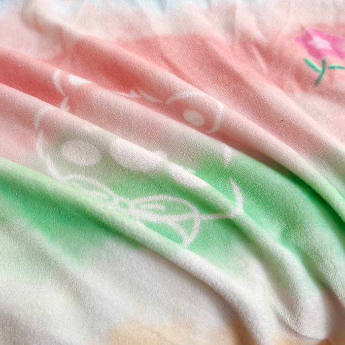 91家纺网 家纺一手货源 找家纺 王朝国际 2026新款高克重牛奶绒印花四件套 彩虹冰激凌