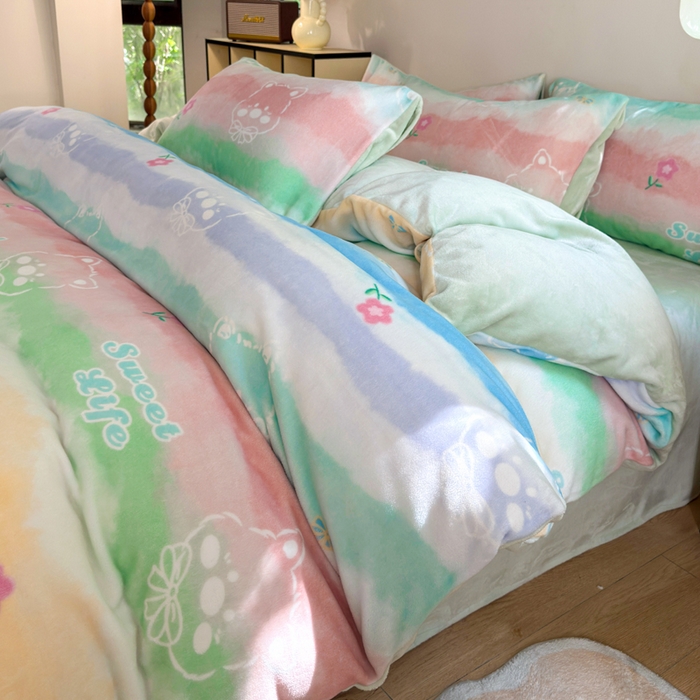 91家纺网 家纺一手货源 找家纺 王朝国际 2026新款高克重牛奶绒印花四件套 彩虹冰激凌