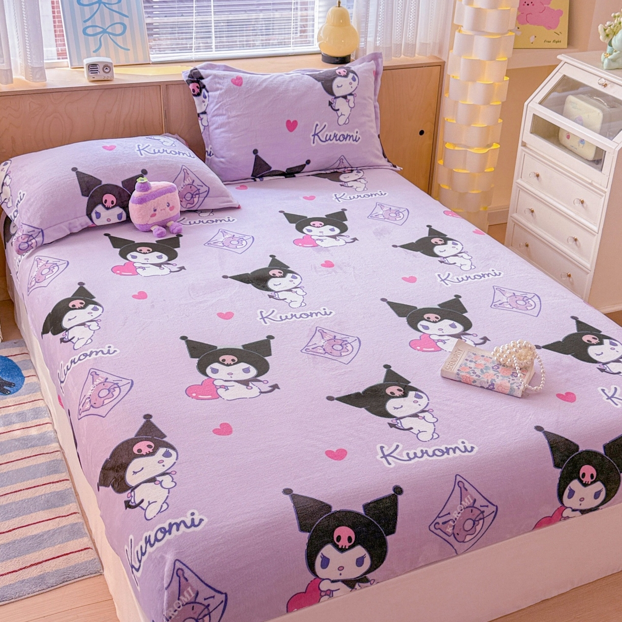 91家纺网 家纺一手货源 找家纺 名兮-2025经典奥特曼-三丽鸥高克重印花牛奶绒床笠 紫色库洛米