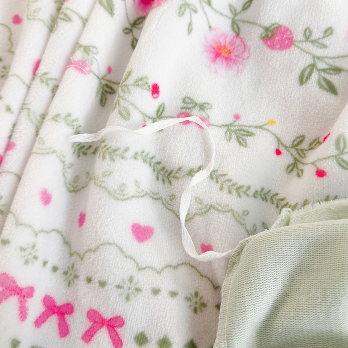 91家纺网 家纺一手货源 找家纺 王朝国际 2026新款高克重牛奶绒印花四件套 田园兔子