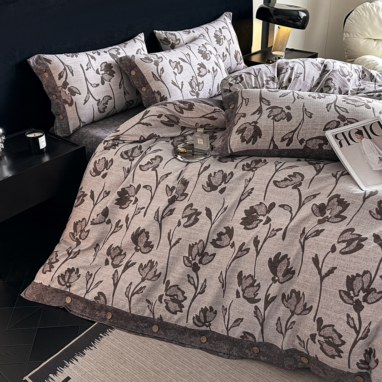 91家纺网 家纺一手货源 找家纺 悦织湾家纺 2025新款纽扣款轻奢原麻四件套复古中式艺术雅致轻奢床上用品三四件套 轻奢原麻-凤尾花语